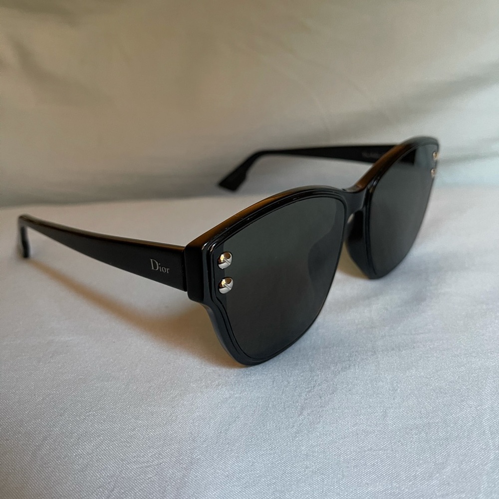 Black Dior sunglasses